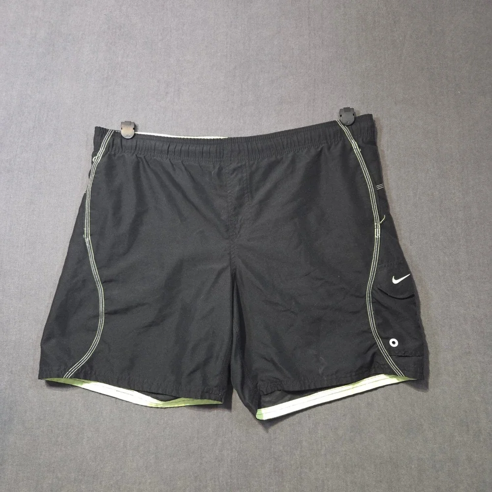 Nike Board Shorts Mens Large Black Neon Green Swim Trunks Cargo Pocket Logo